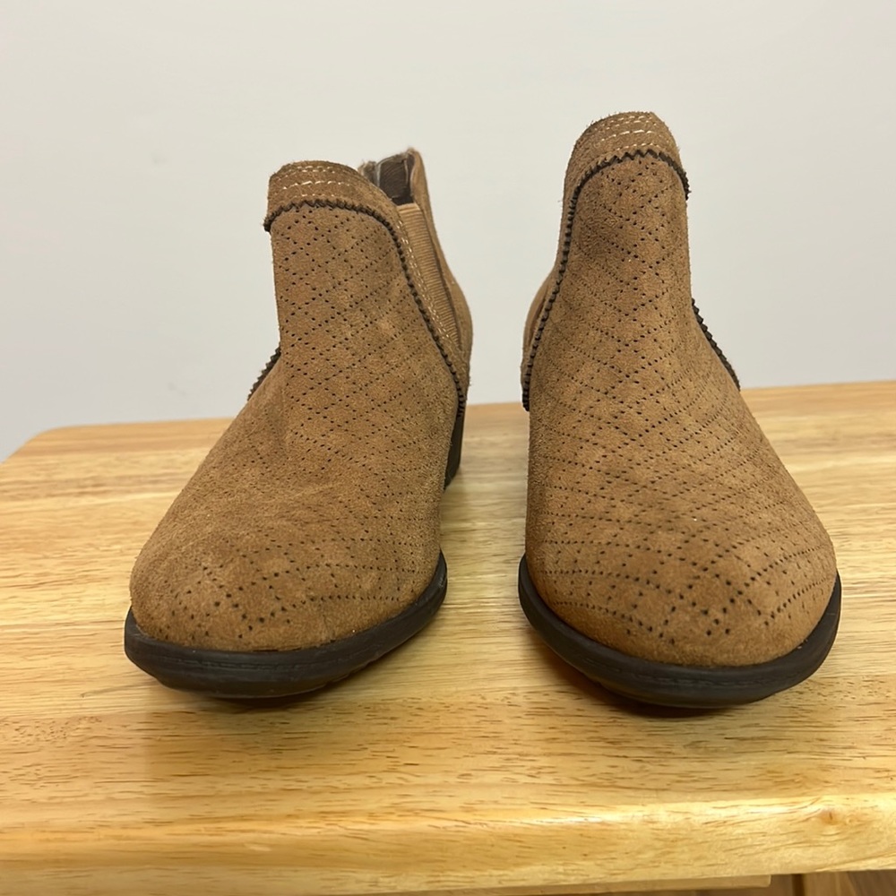 🌞Earth Spirit Raine Cowboy light brown suede leather booties Women size 11